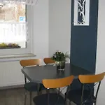 Mit Garten Und Spielplatz Lägenhet Klingenthal