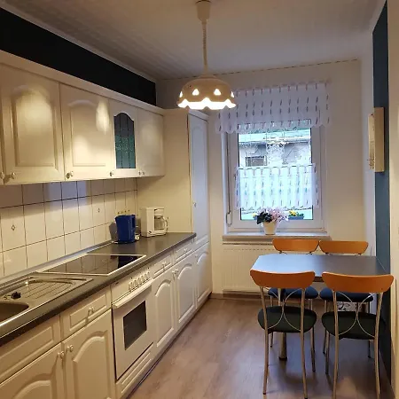 Apartment Mit Garten Und Spielplatz