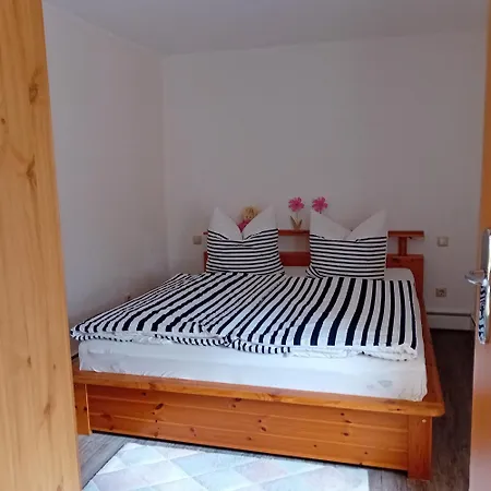 Mit Garten Und Spielplatz Apartmán Klingenthal